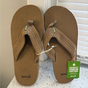 Sanuk Men’s Beer Cozy Stacker Suede Tan Flip Flops